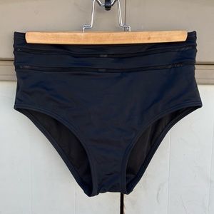 VICTORIA’S SECRET high rise bikini bottoms